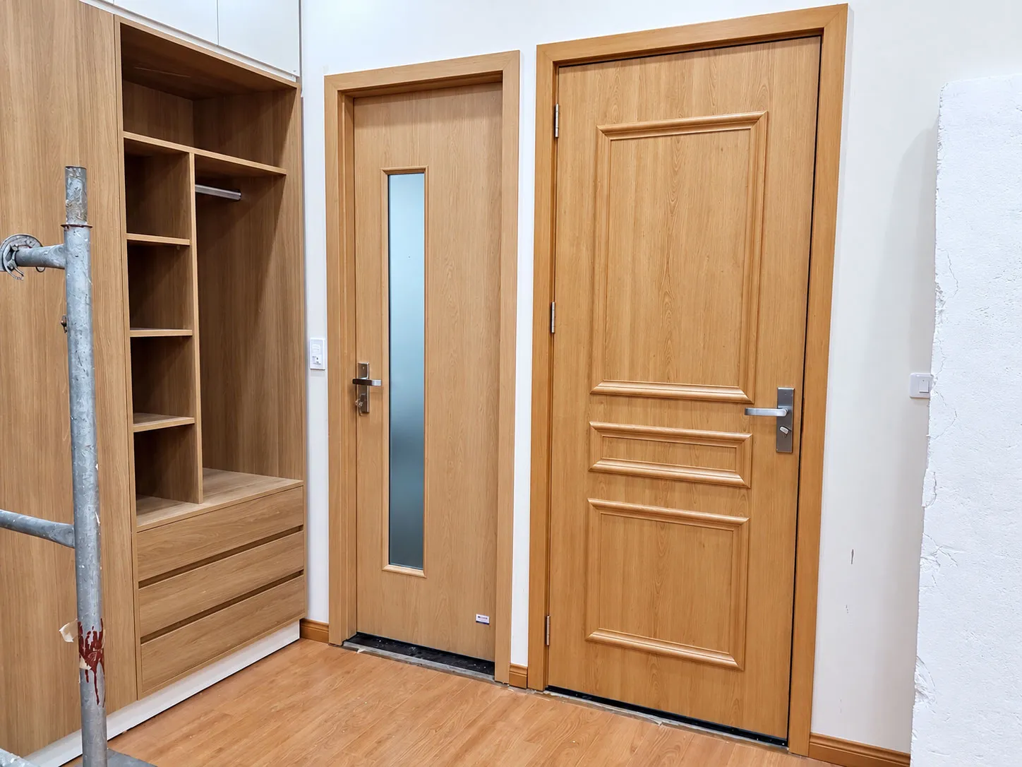 Dự án thi công lắp đặt cửa chung cư Thanh Bình, Cầu Giấy, Hà Nội